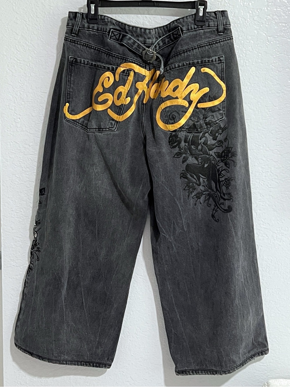 Ed Hardy Black Washed Jeans Embroidered Logo Wide Leg Size 34 Retro School - Picture 2 of 10